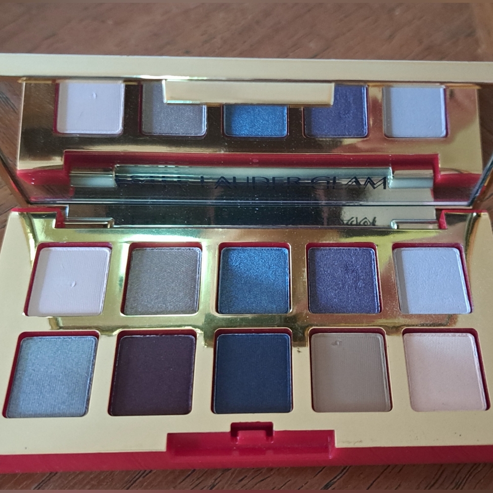 Pure Color Envy Eyeshadow Palette in Glam